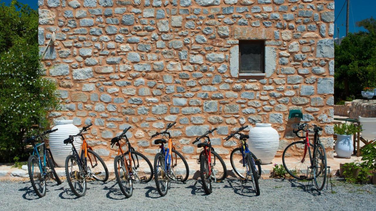 Guesthouse Toxotis Pyrgos Dirou Luaran gambar