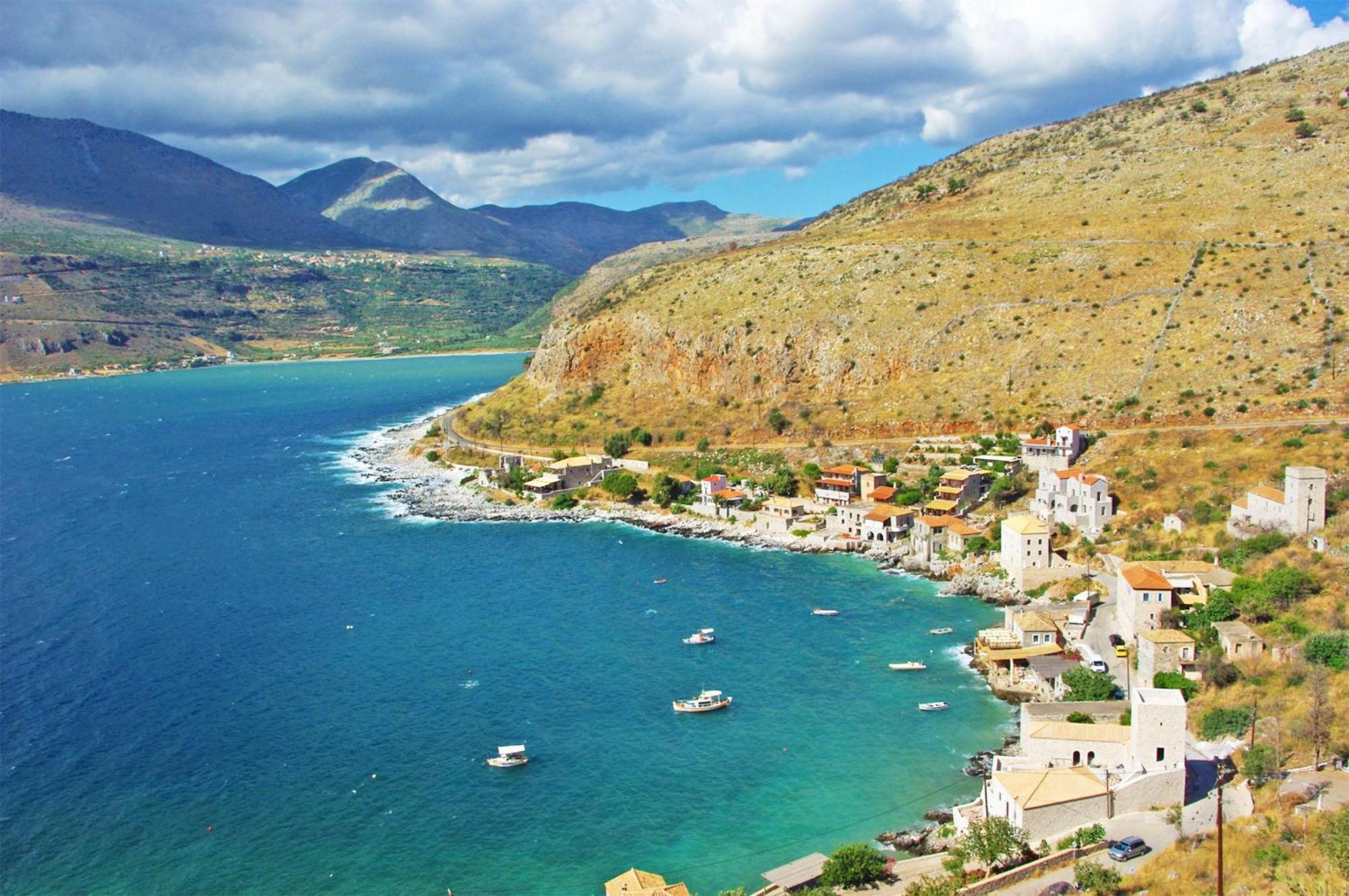 Guesthouse Toxotis Pyrgos Dirou Luaran gambar