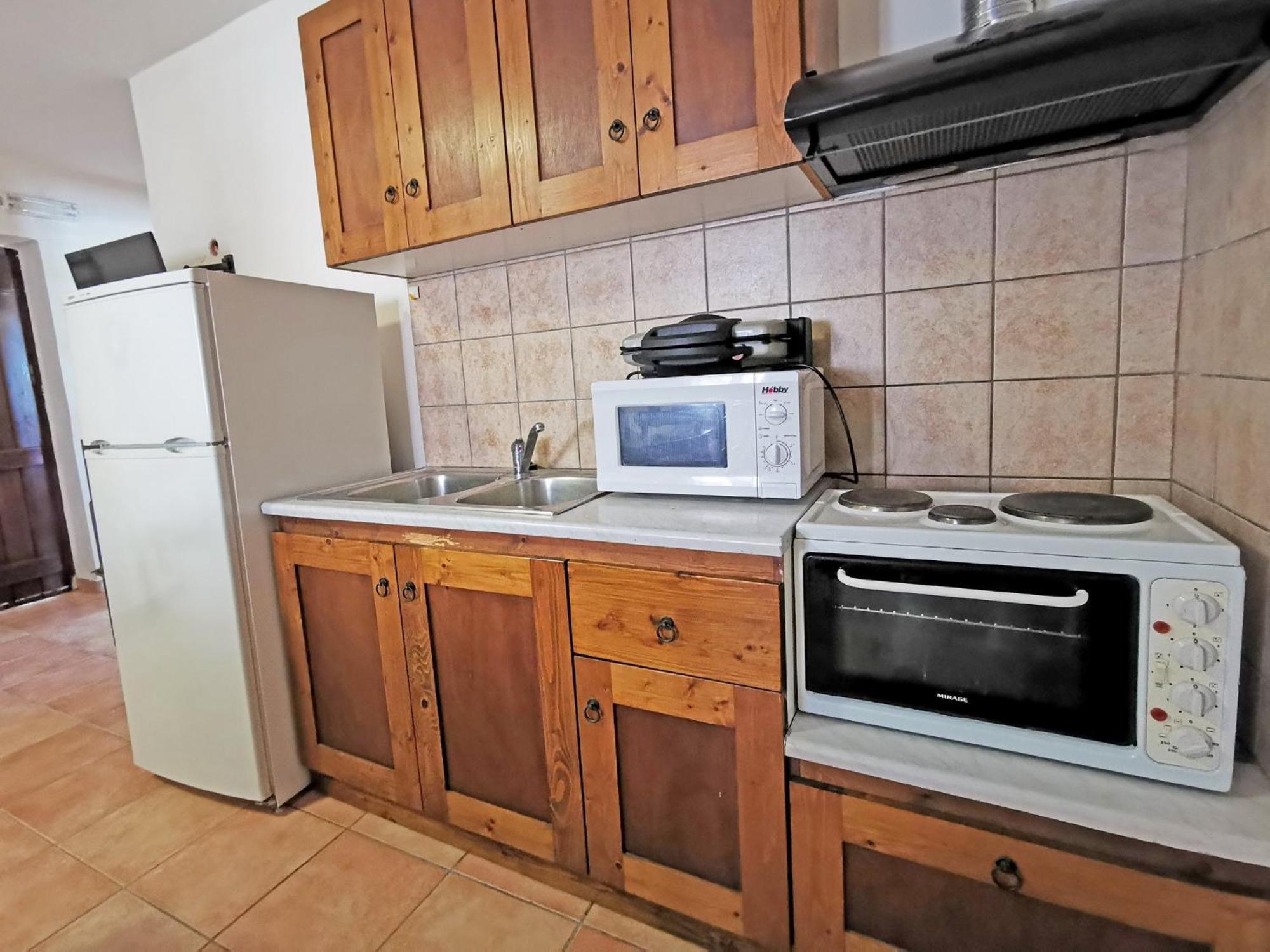 Guesthouse Toxotis Pyrgos Dirou Luaran gambar