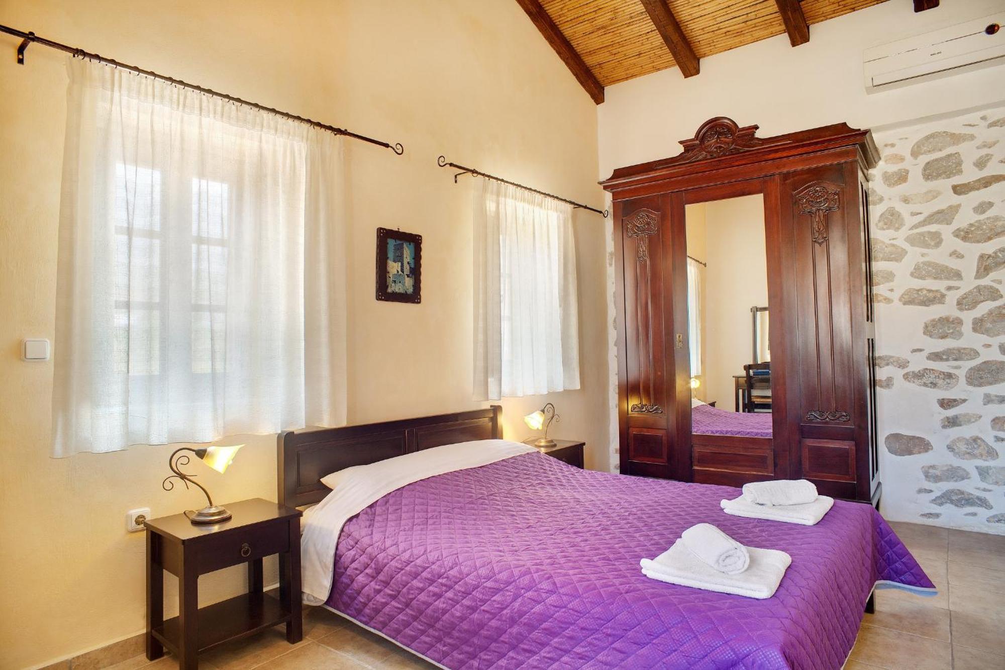Guesthouse Toxotis Pyrgos Dirou Luaran gambar